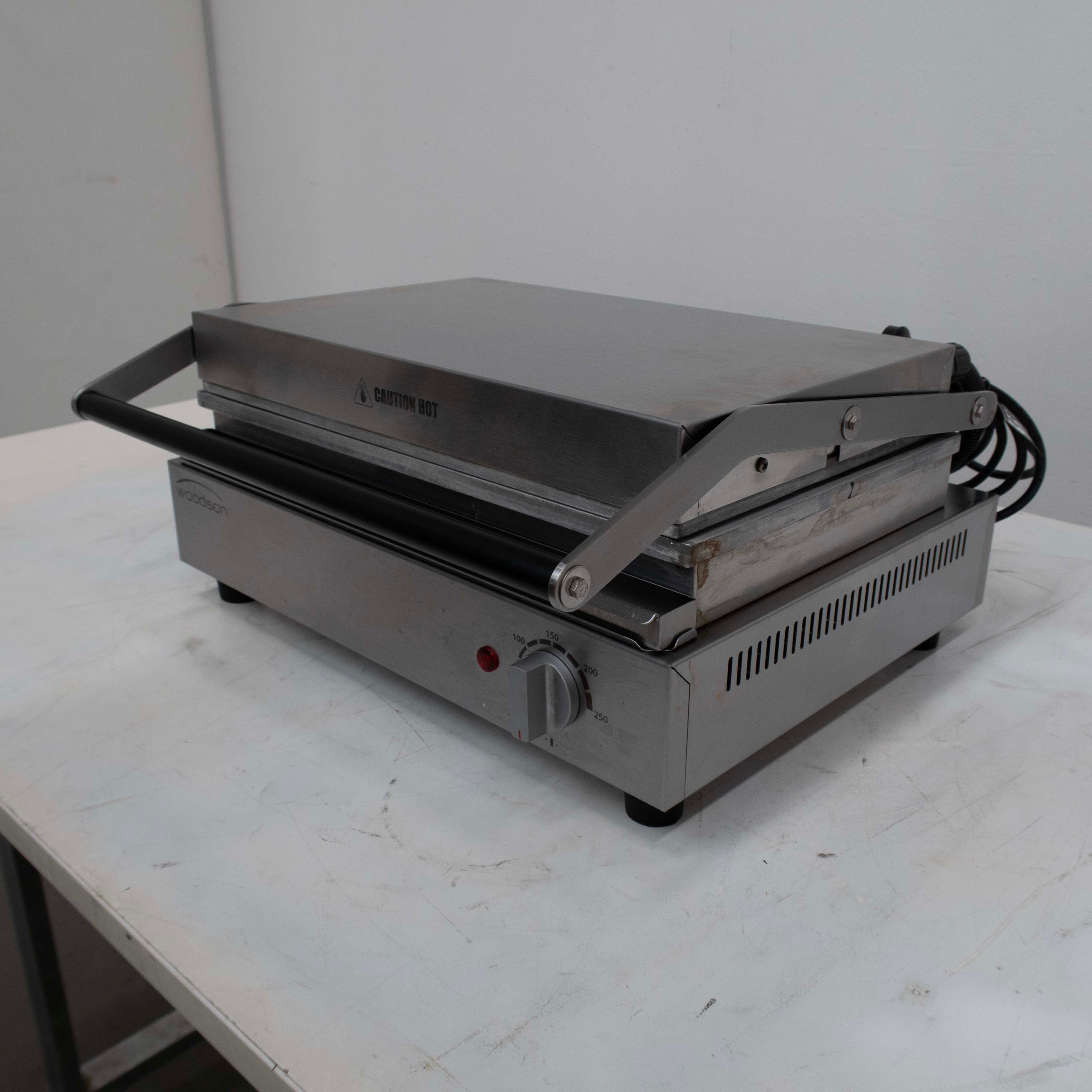 Woodson W.CT8 Contact Grill