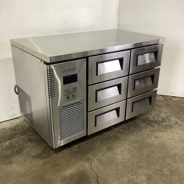 Skipio SUR12-3D-6 Undercounter Fridge