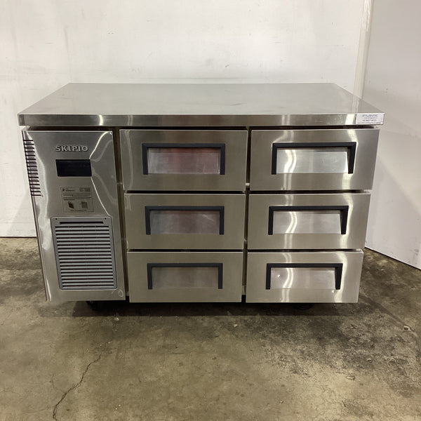 Skipio SUR12-3D-6 Undercounter Fridge