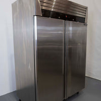 Novachill LPW8U2F Upright Freezer