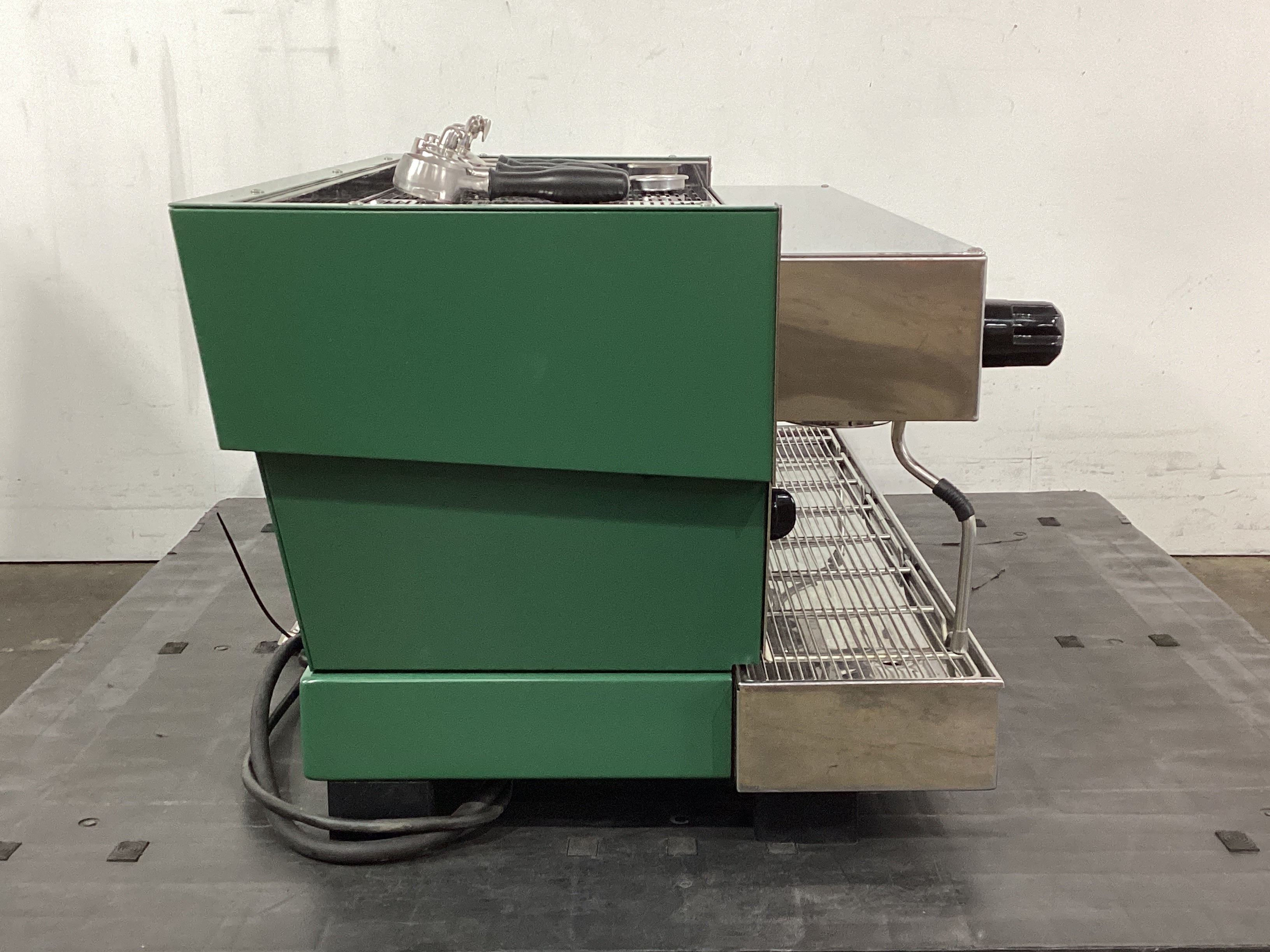 La Marzocco 3AVHW 3 Group Coffee Machine