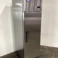 Atosa YBF9207 Upright Freezer
