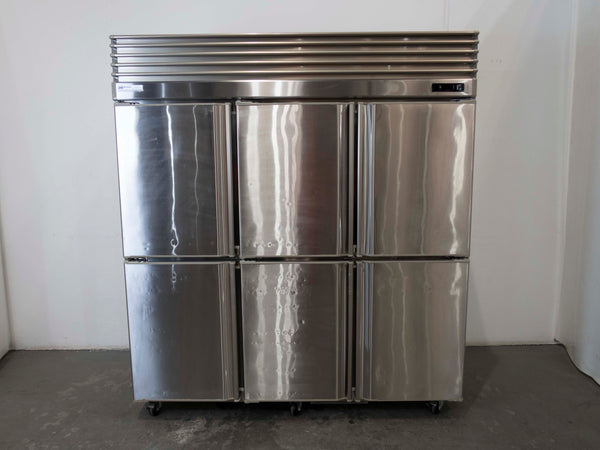 Artisan M1623 Upright Freezer