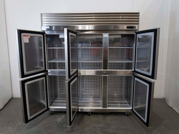 Artisan M1623 Upright Freezer