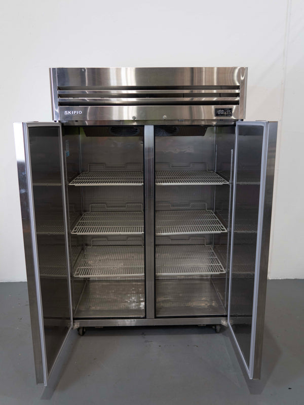 Skipio SFT45-2 Upright Freezer