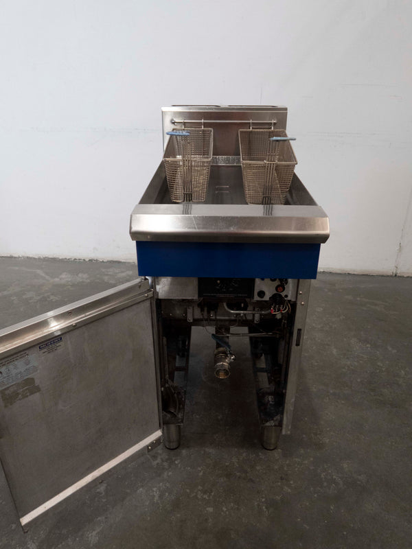 Blue Seal GT45 Fryer