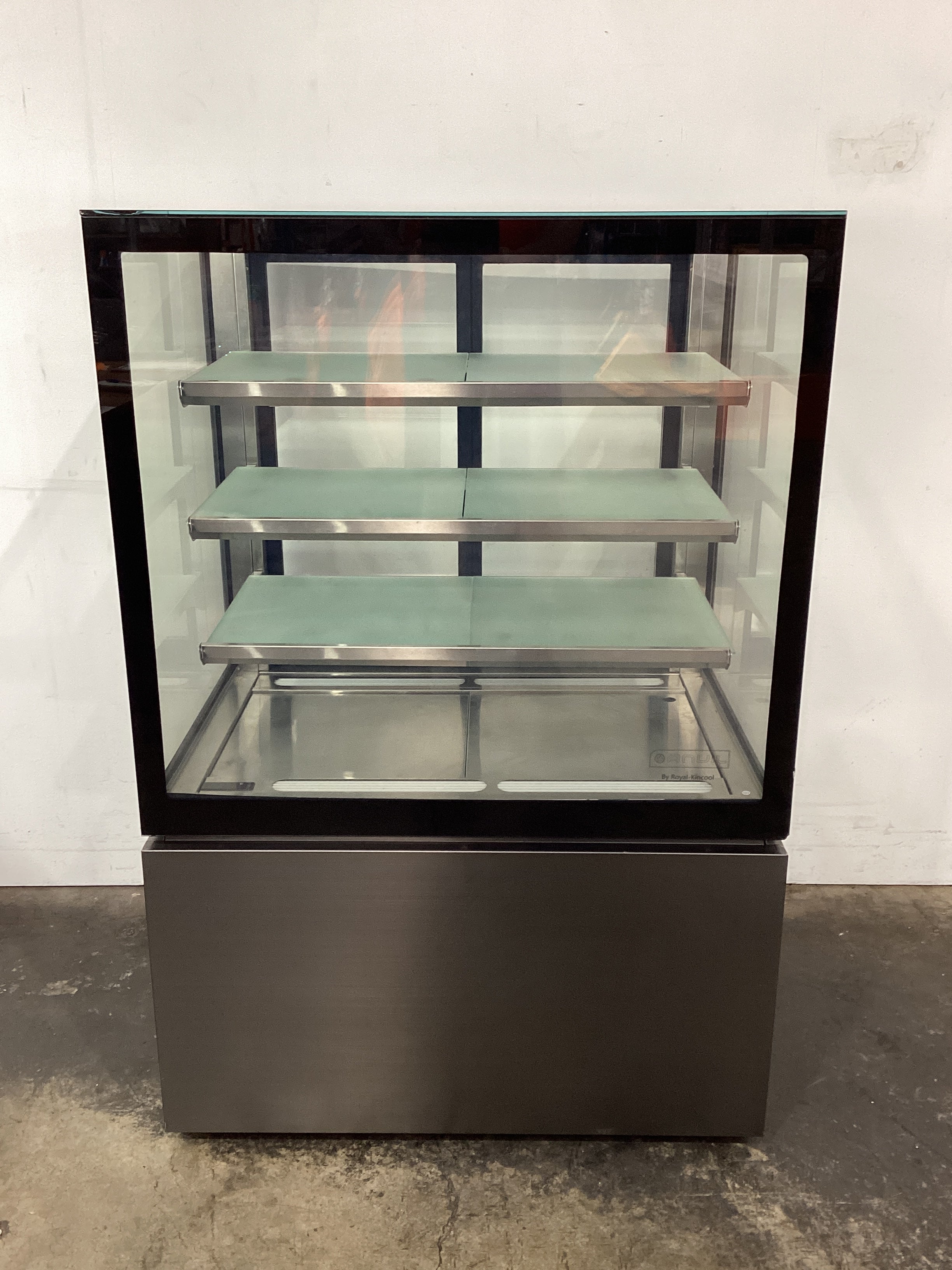 Anvil NDSV4730  Refrigerated Display