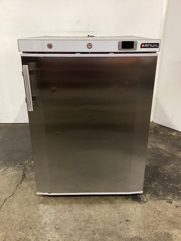Anvil FBF2203 Undercounter Freezer