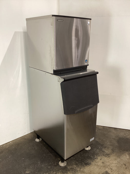 Hoshizaki KMD-270AB Ice Machine + B-301SA Storage Bin