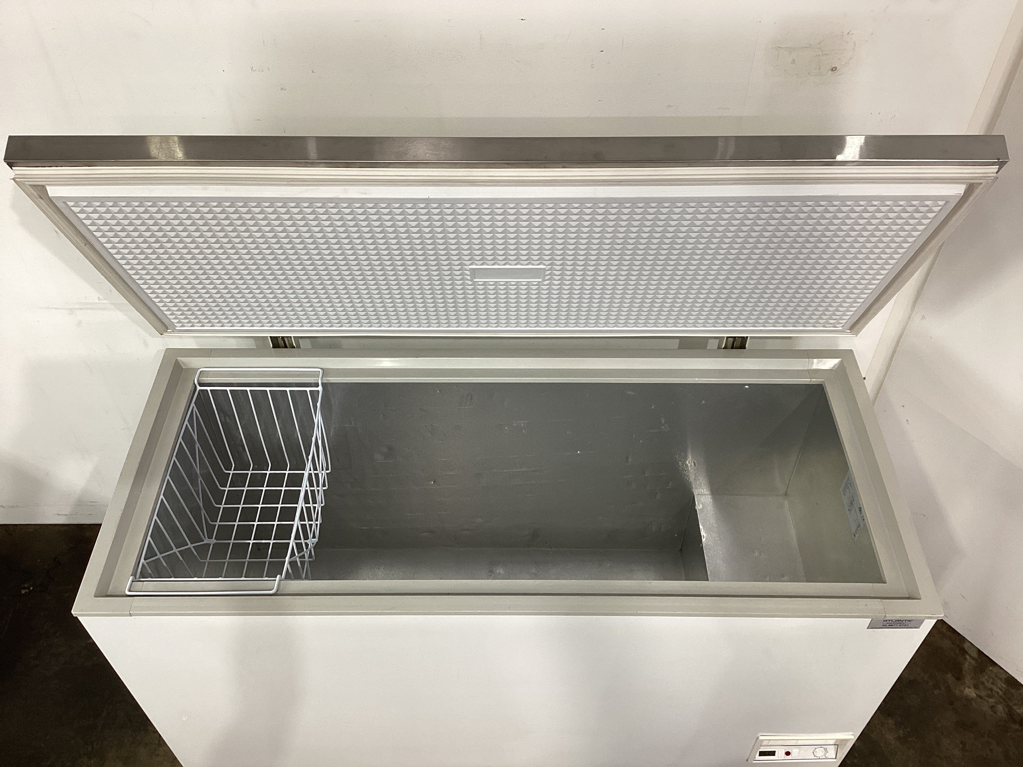FED BD466F Chest Freezer