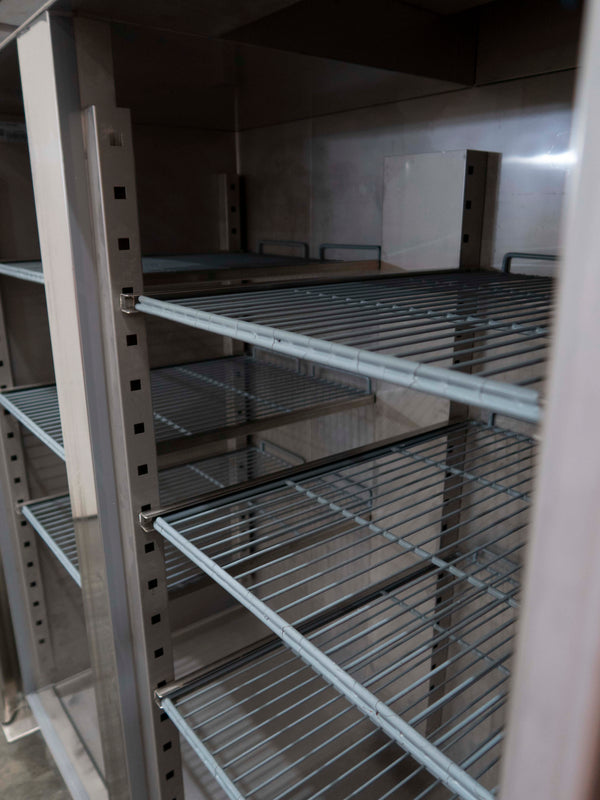 Exquisite GSC1410H Upright Fridge