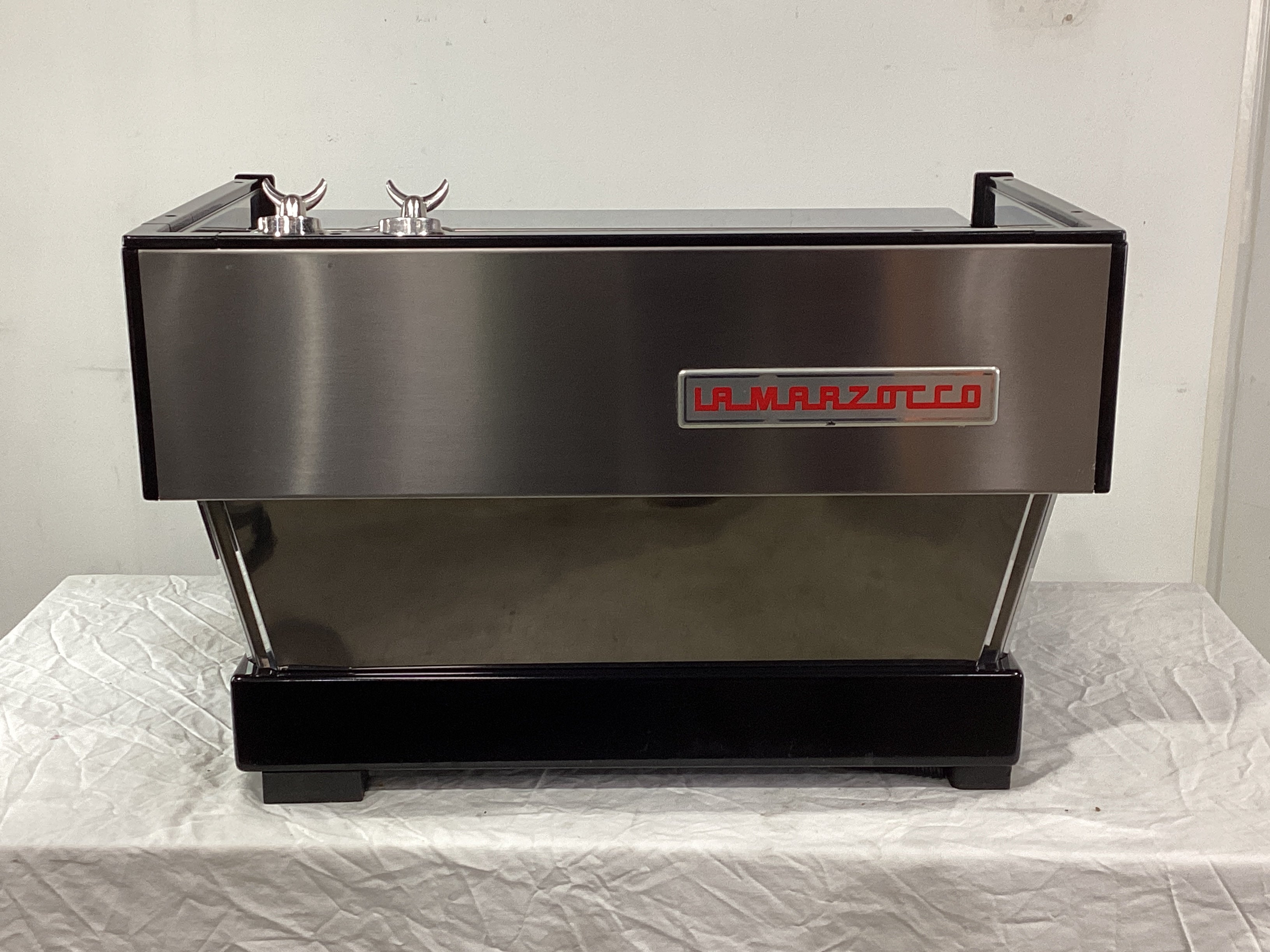 La Marzocco Linea 2AV 2 Group Coffee Machine