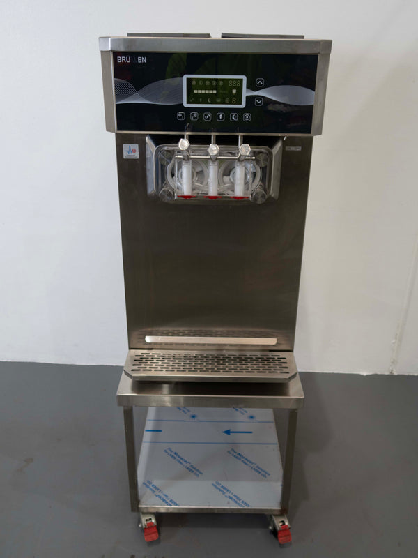 Brullen i26Pro Gravity Feed Countertop Ice Cream Machine + Stand
