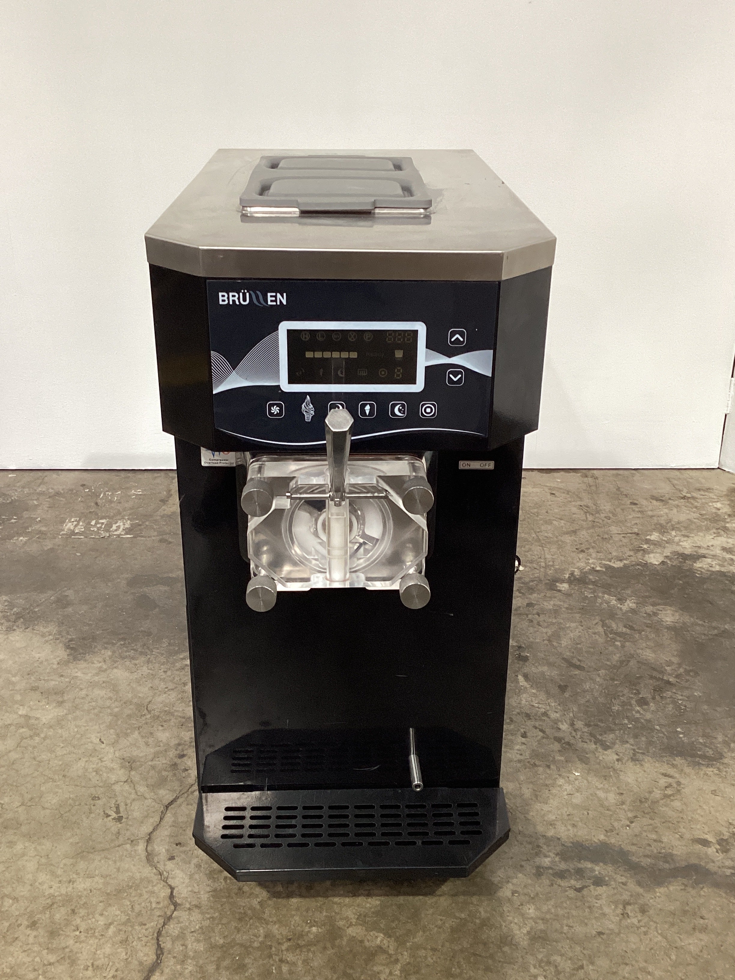 Thumbnail - Brullen i91 Pro Gravity Feed Ice Cream Machine