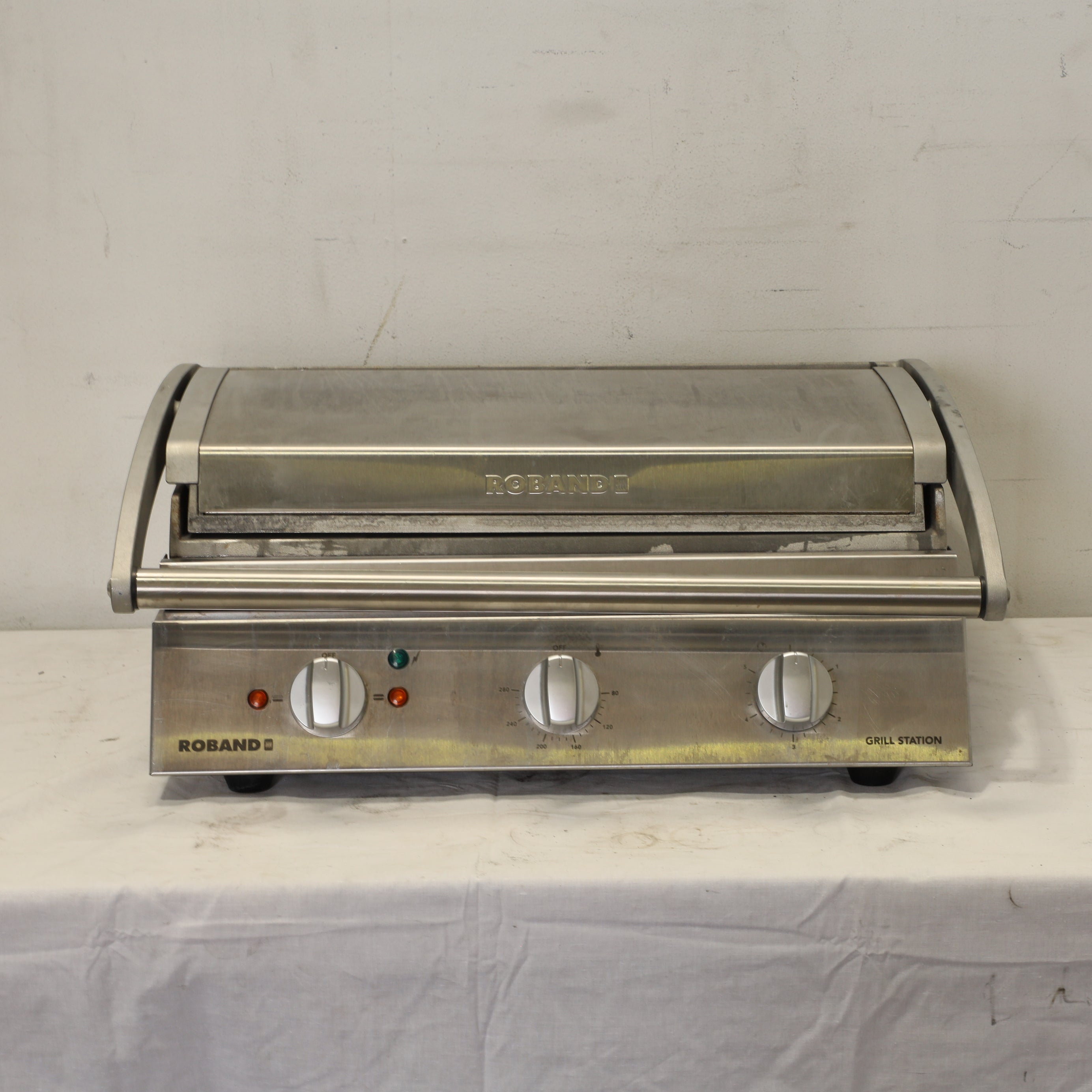 Roband GSA815S 8 Slice Grill Station