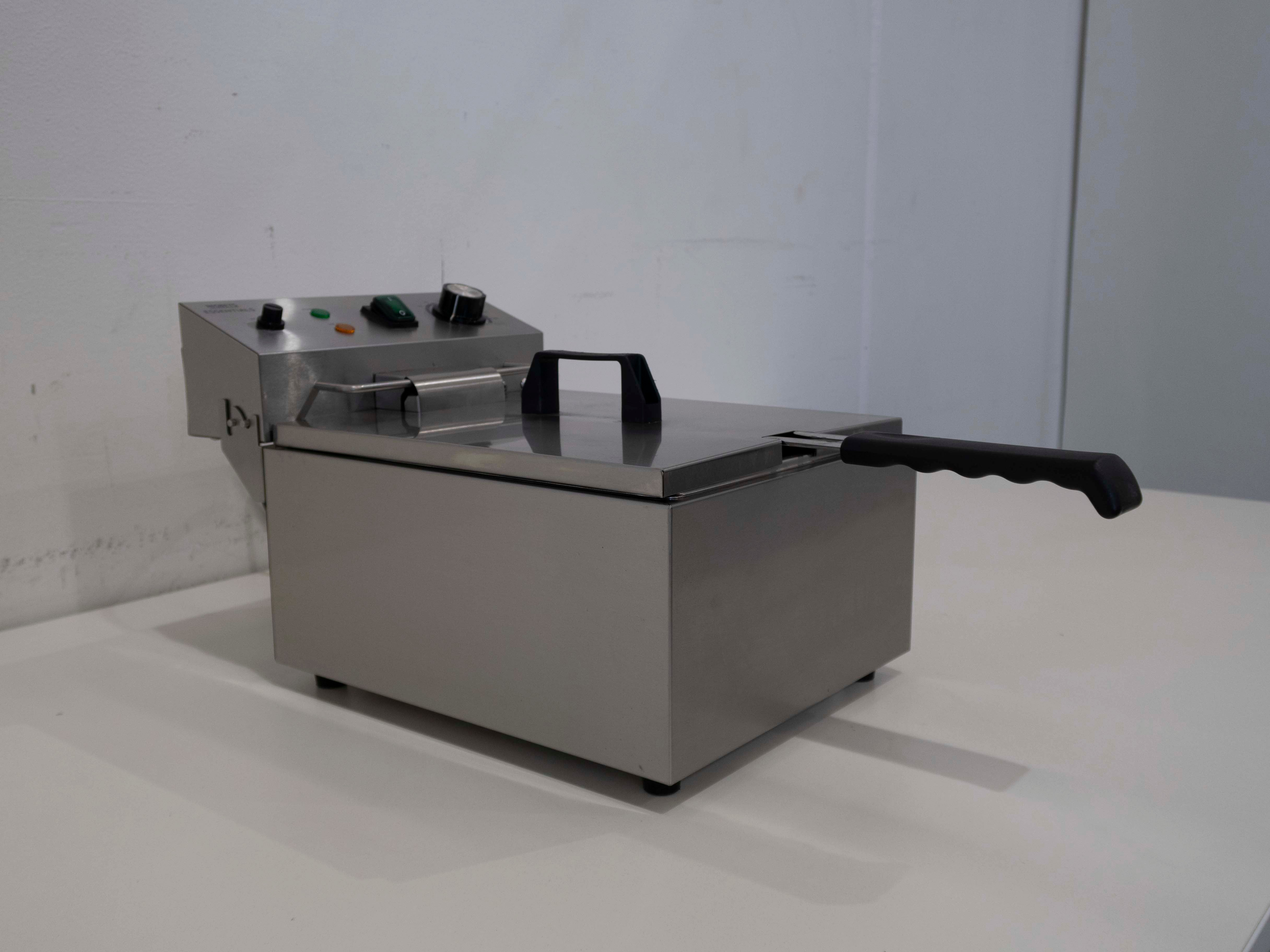 Nisbets CT956-A Countertop Fryer