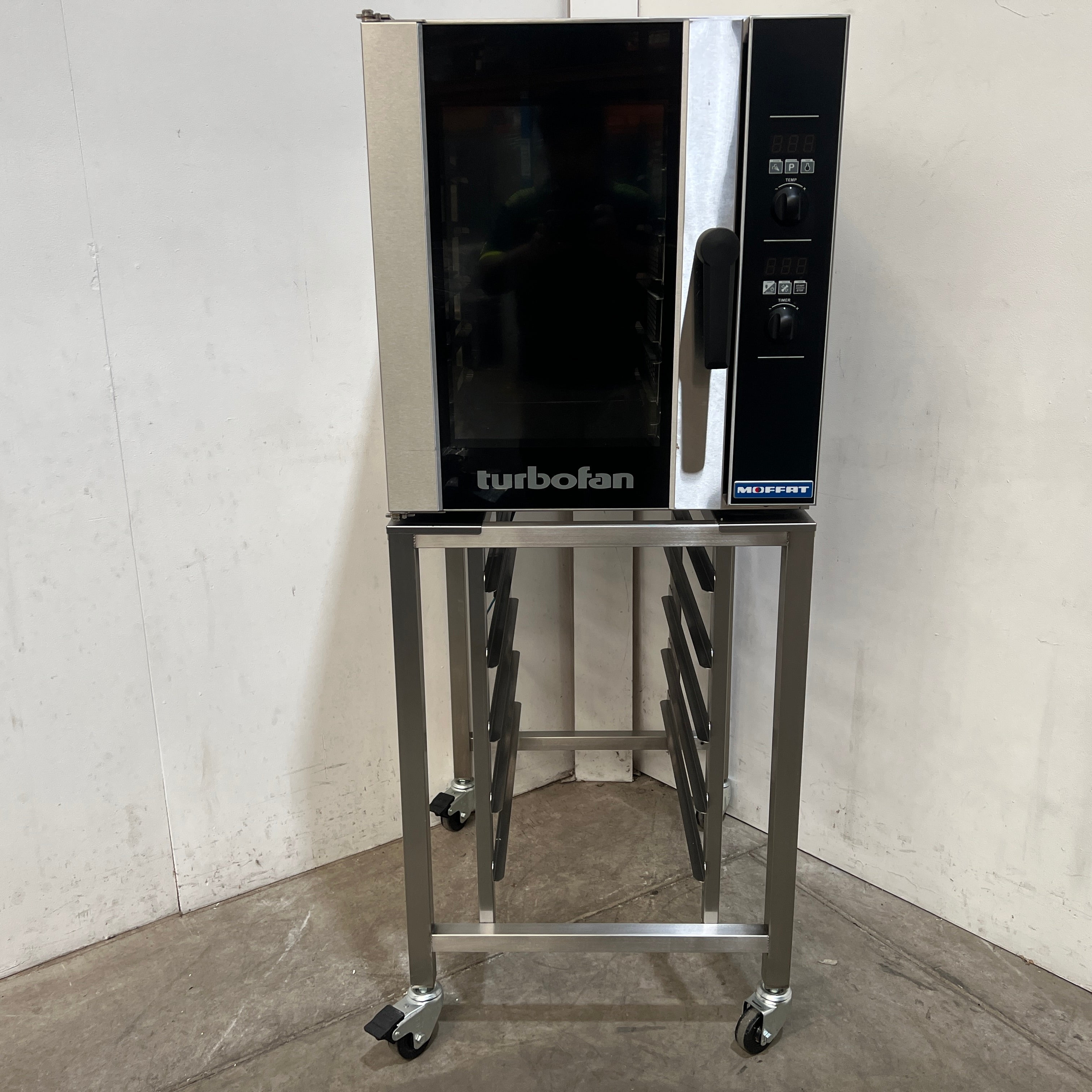 Turbofan E33D5 Convection Oven + Stand
