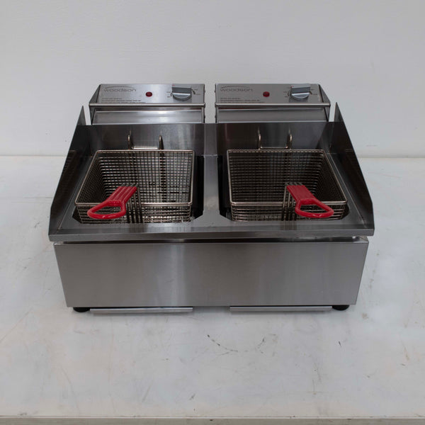 Woodson W.FRT50 Countertop Split Pan Fryer