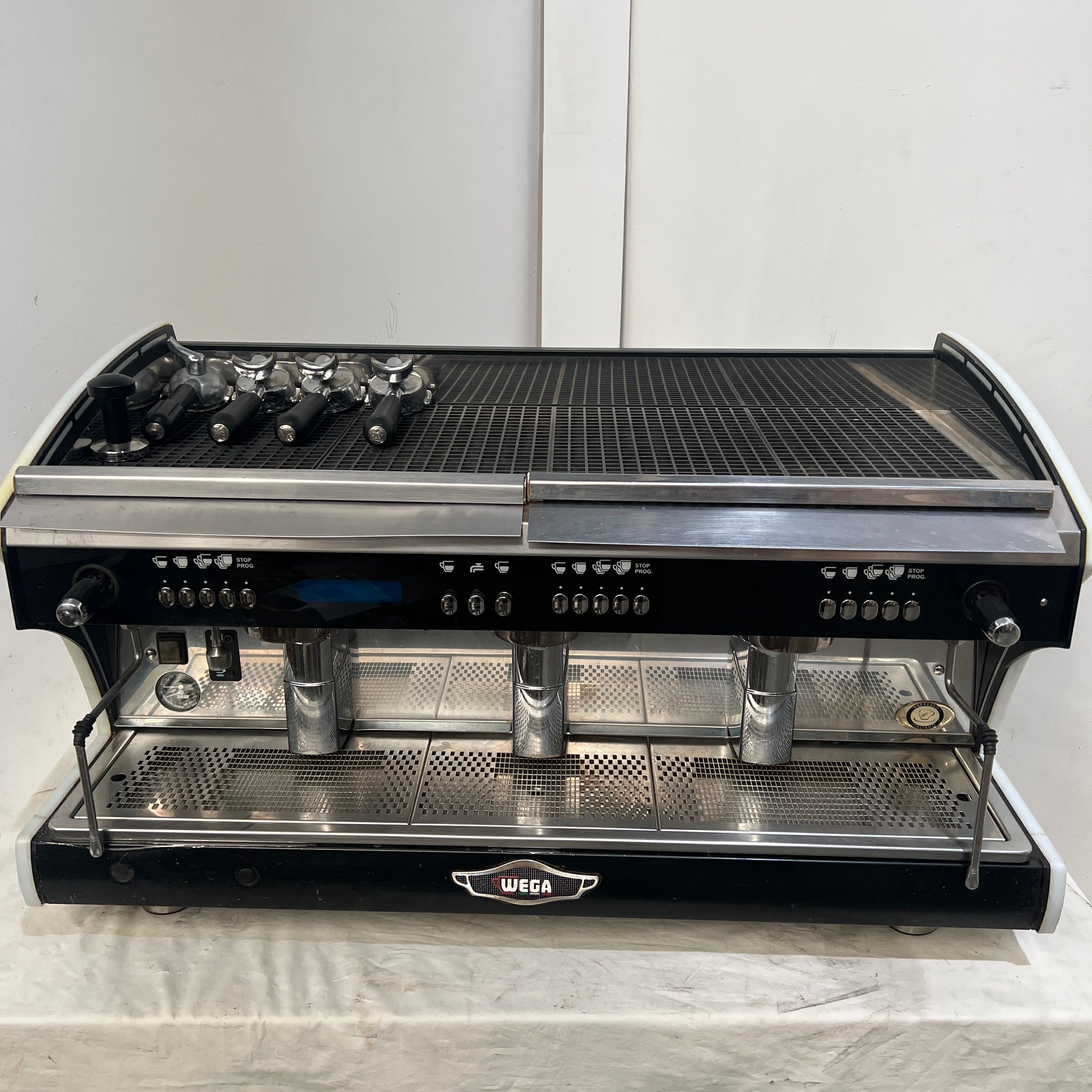 Wega EVD./3-PR 3 Group Coffee Machine