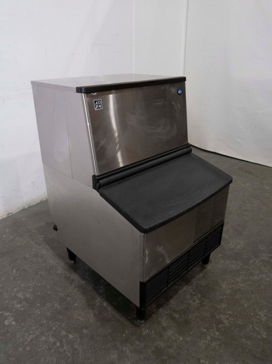 Hoshizaki KM-115B Ice Machine