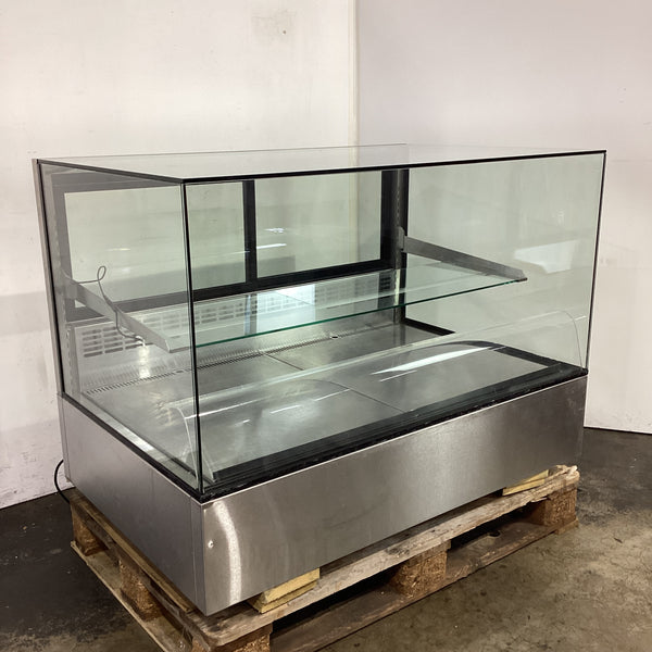 Festive Avon ACCH12 Compact Chilled Display