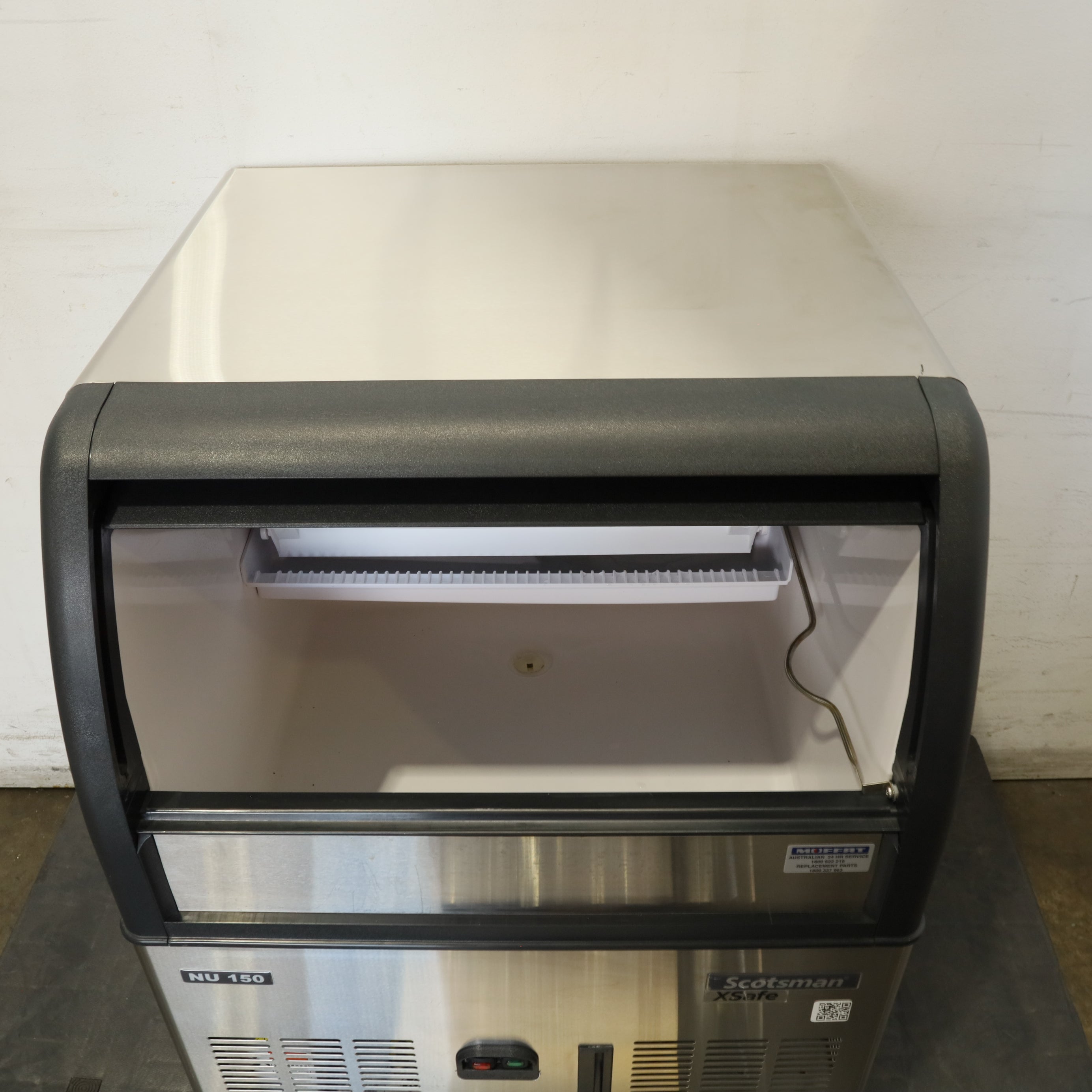 Scotsman NU 150 AS Ice Machine