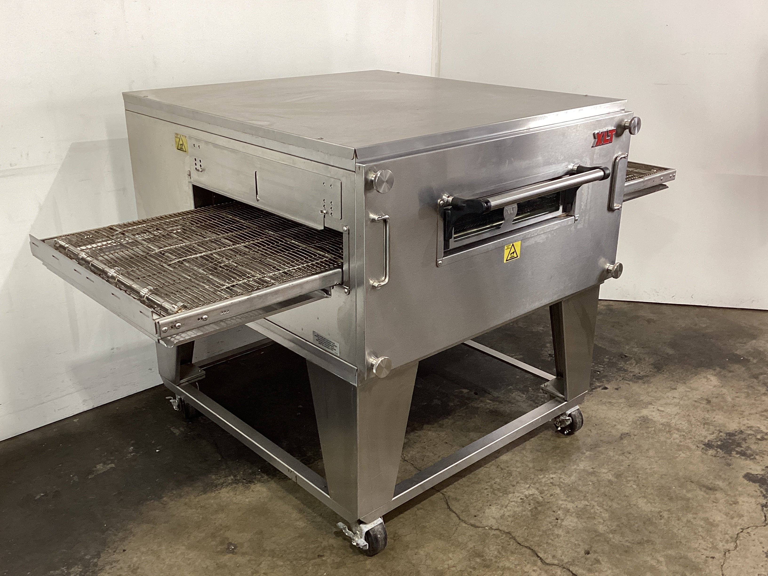 XLT 2440 H Conveyor Oven