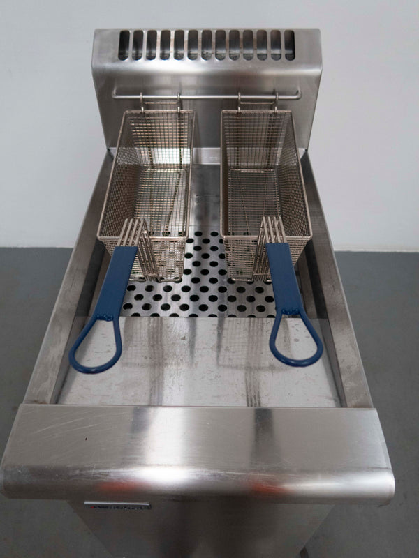 Waldorf FN8120G Fryer