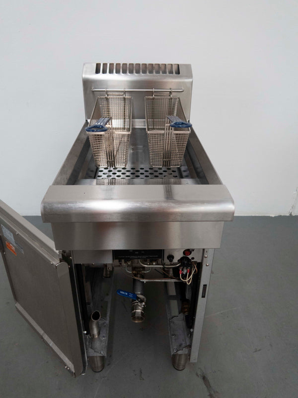 Waldorf FN8120G Fryer