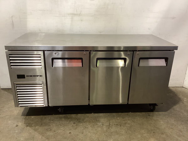 Skope RF7.UBR.3.SD Undercounter Fridge