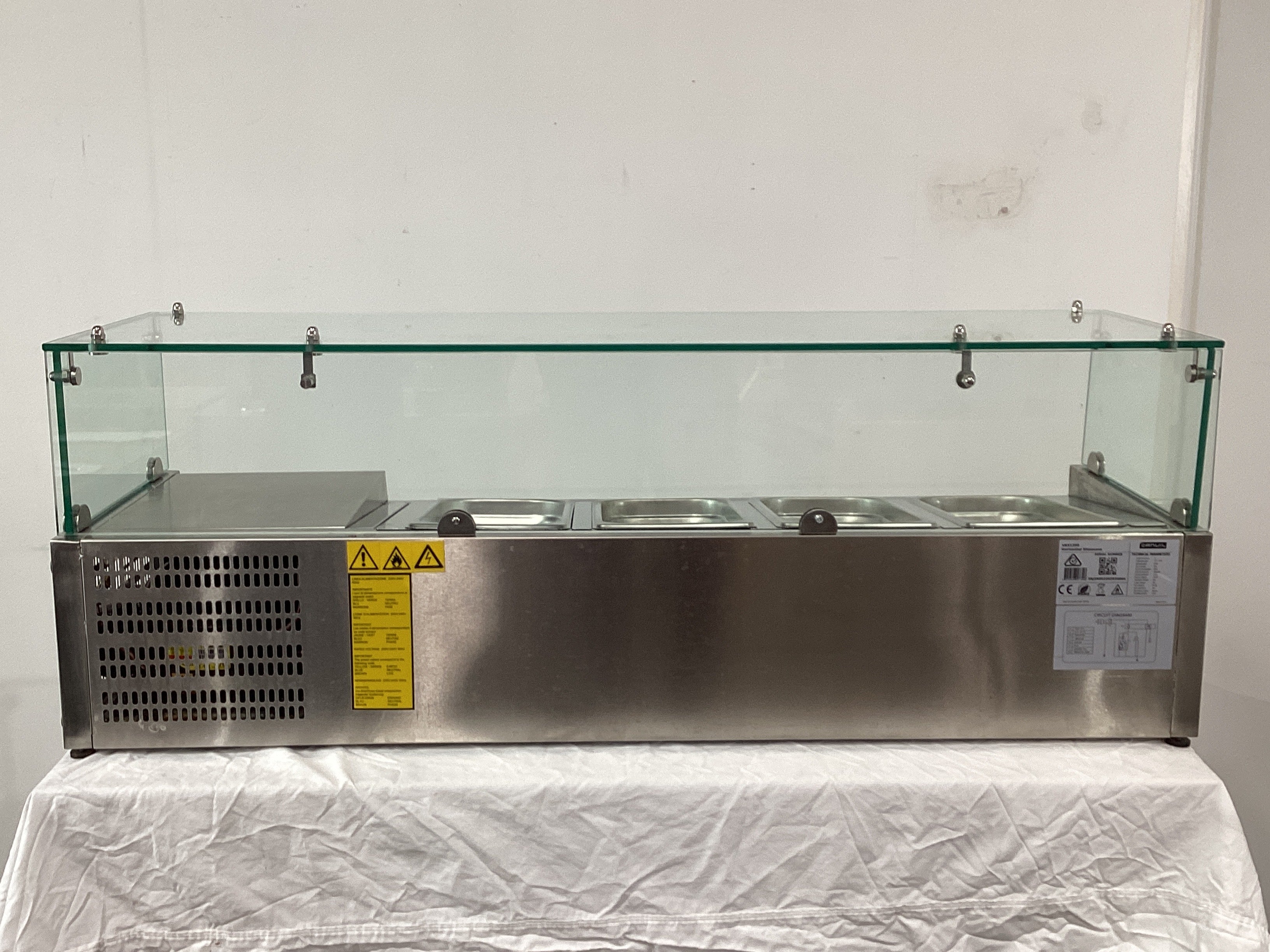 Anvil VRX1200 Countertop Salad/Sushi Bar