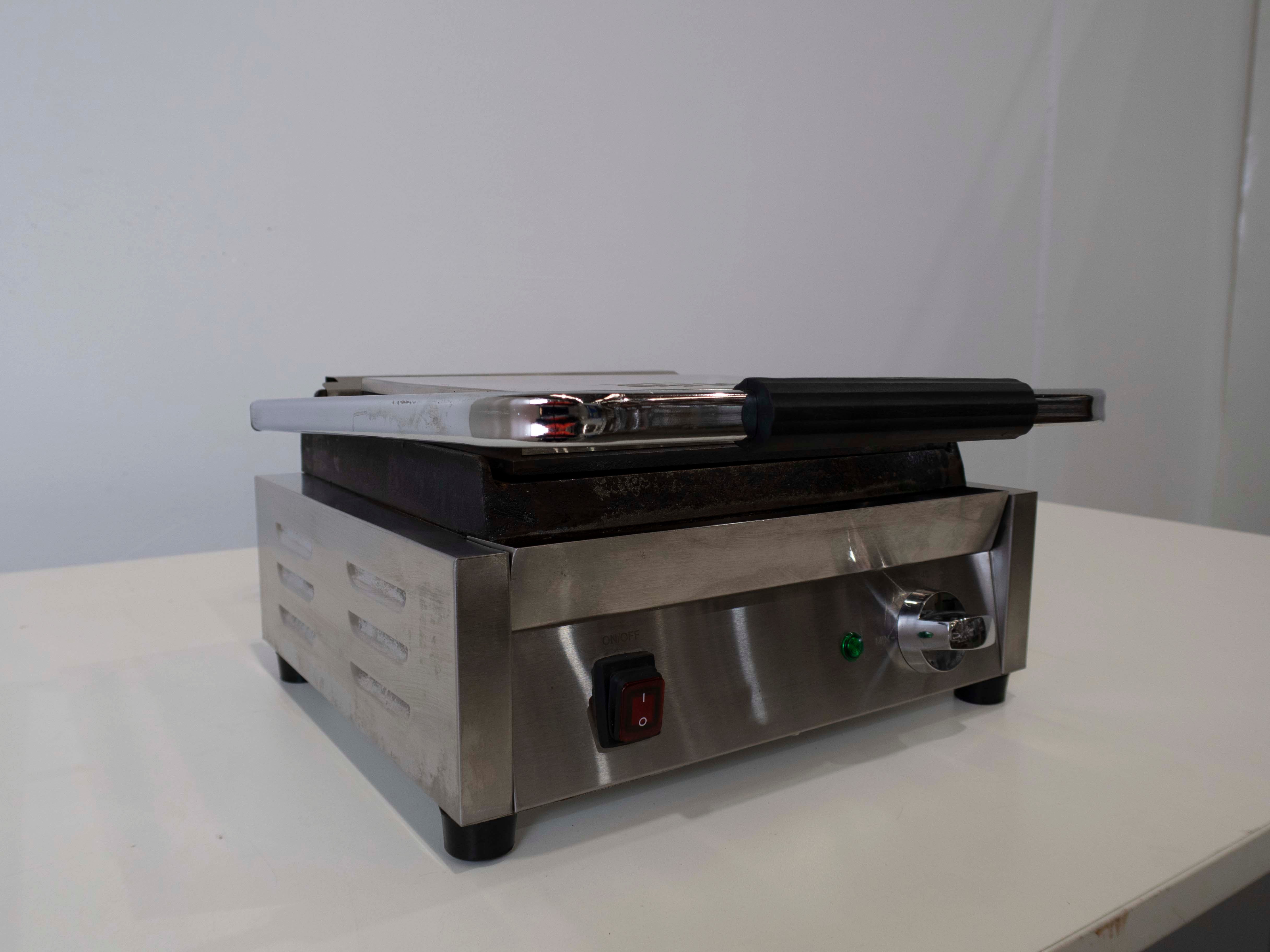 Apuro DY997-A Contact Grill