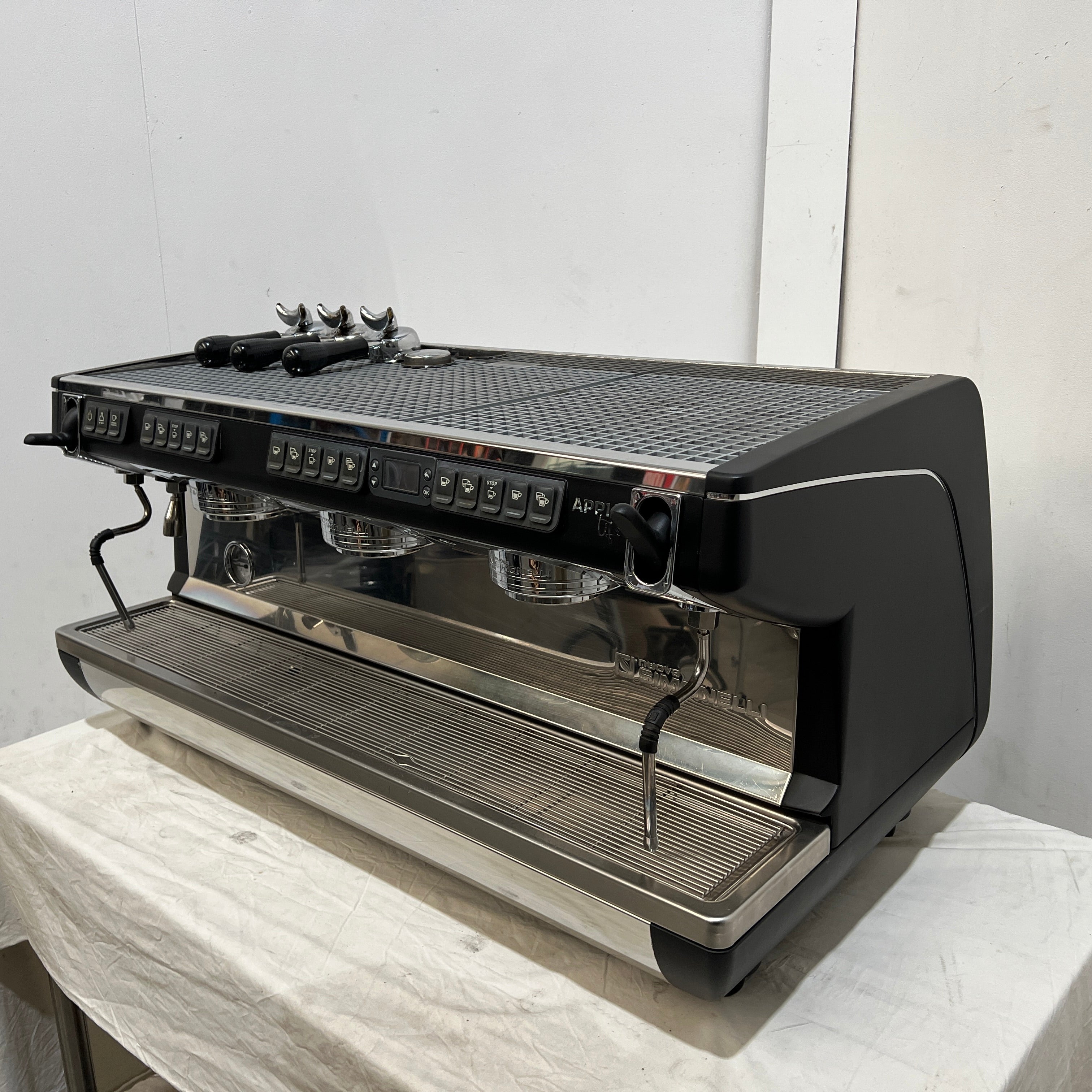 Nuova Simonelli Appia Life XT 3 Group Volumetric Coffee Machine