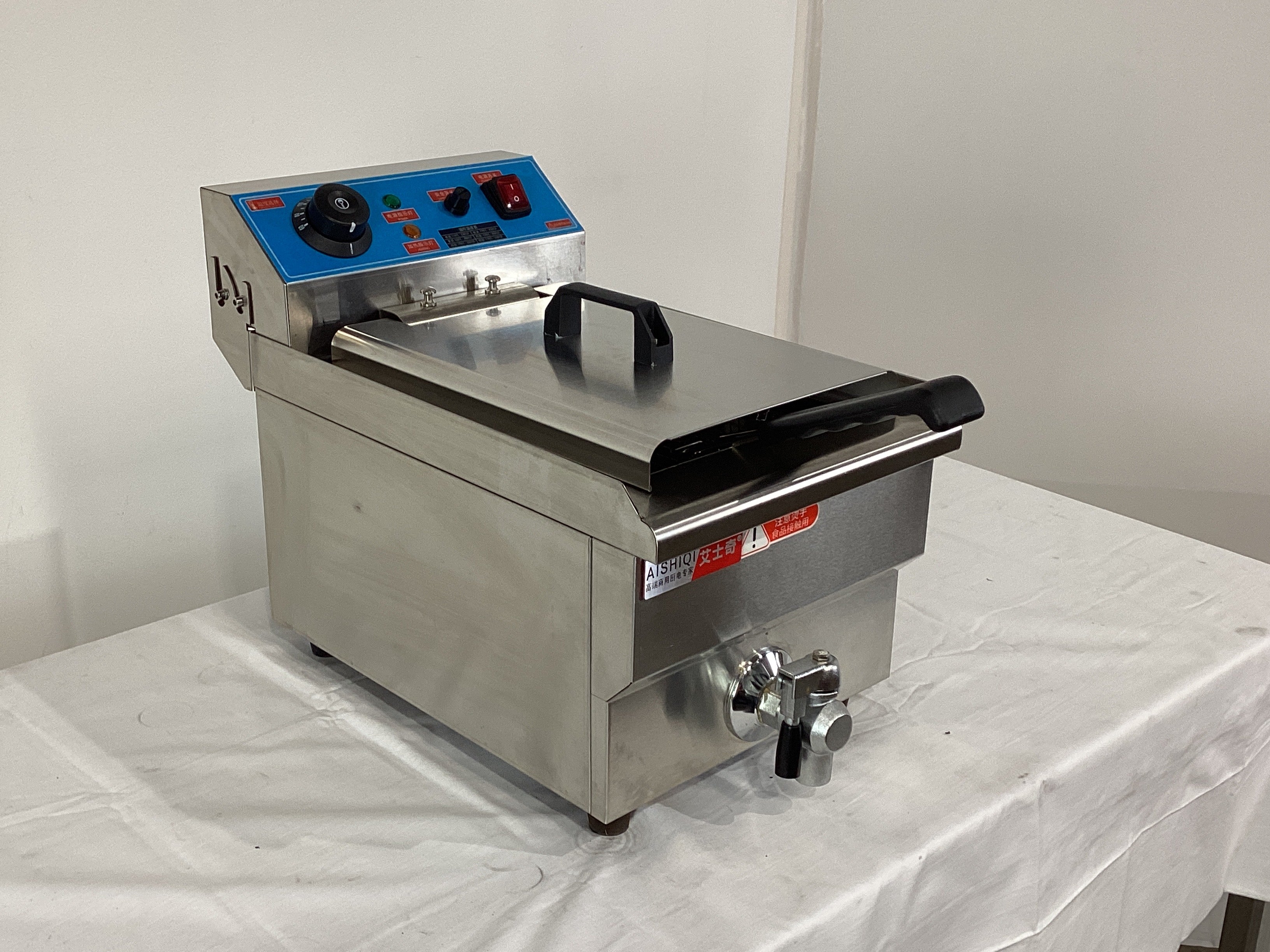 Kitchen Knock ASQ-101V Fryer