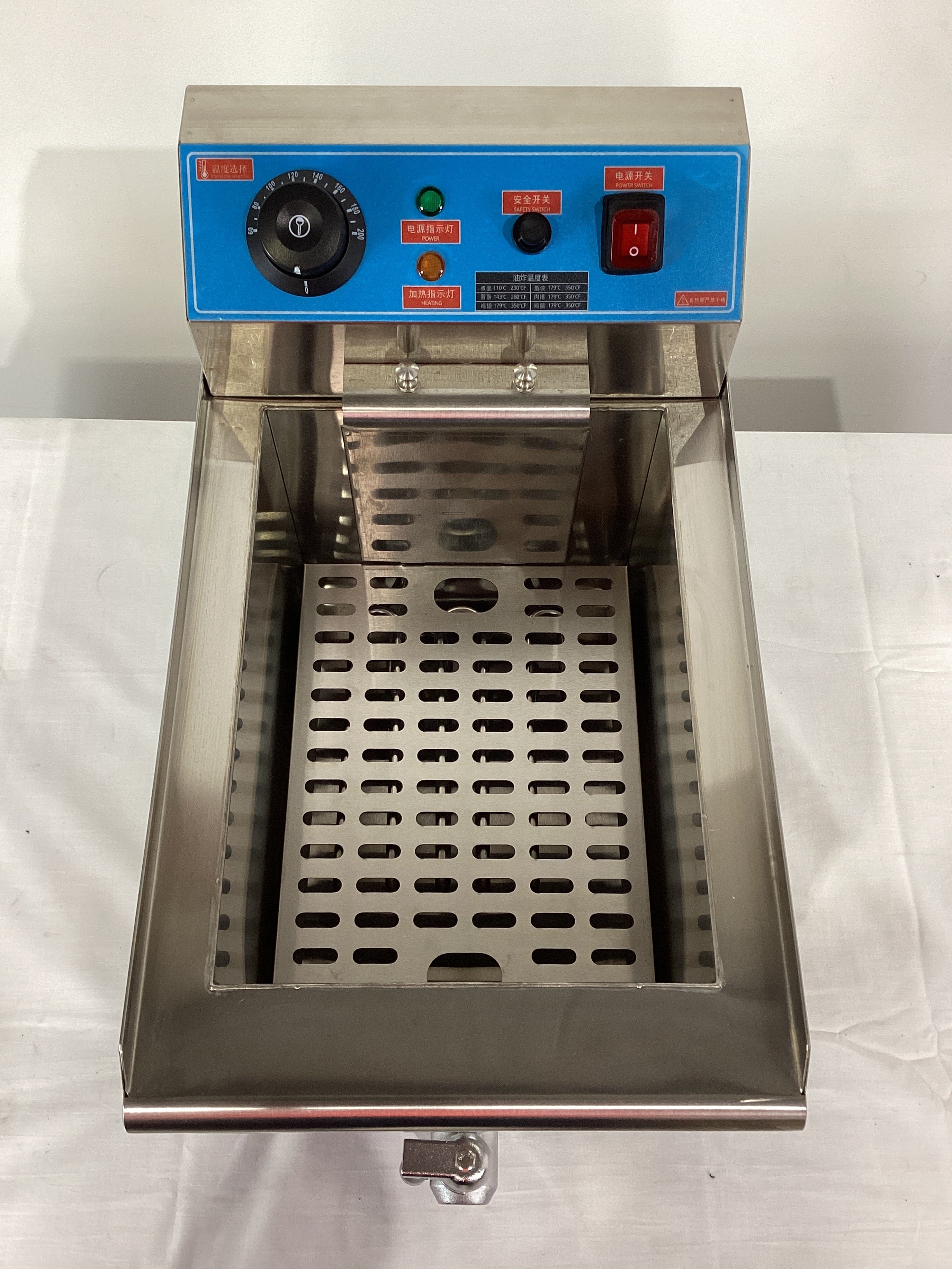 Kitchen Knock ASQ-101V Fryer