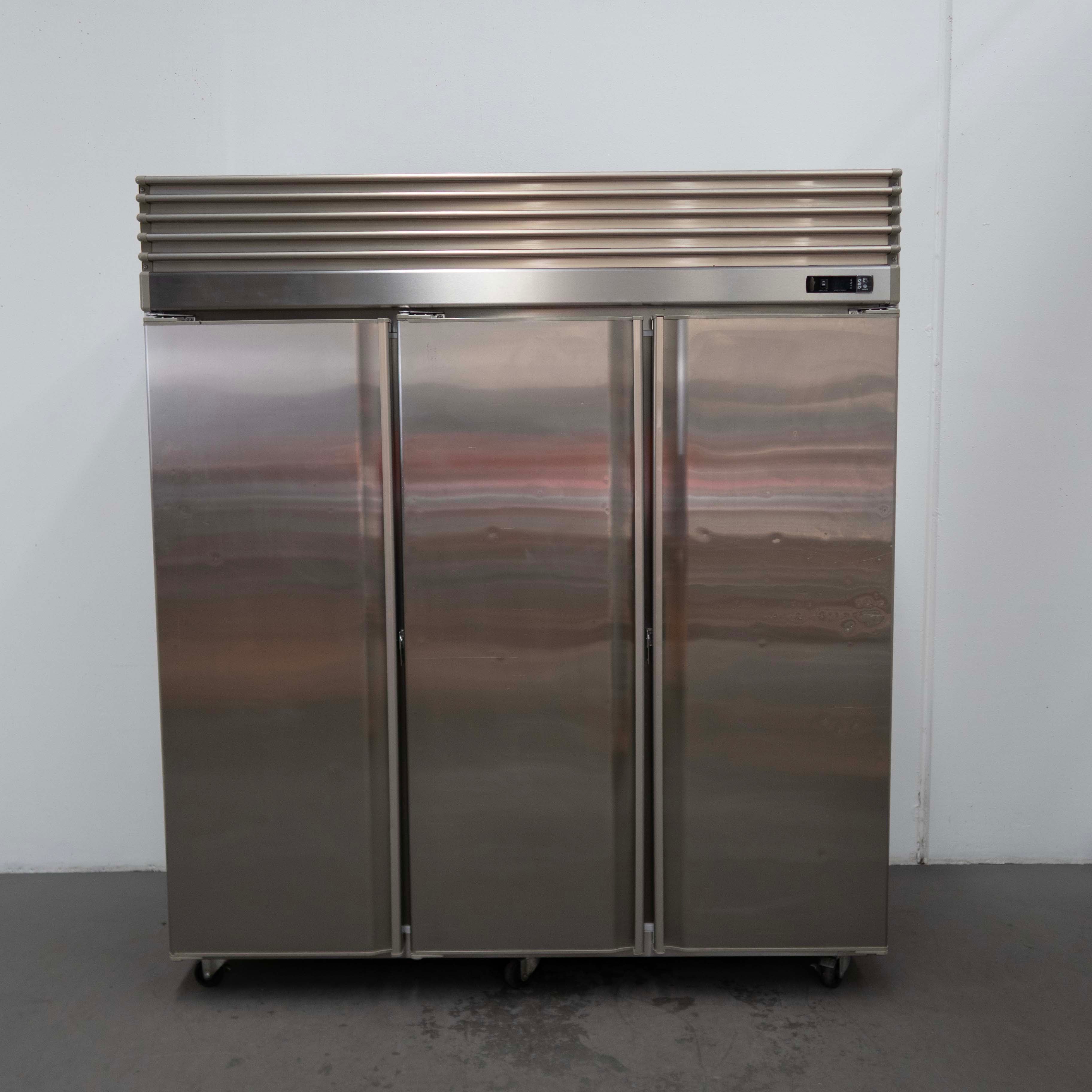 Artisan M1713 3 Door Freezer