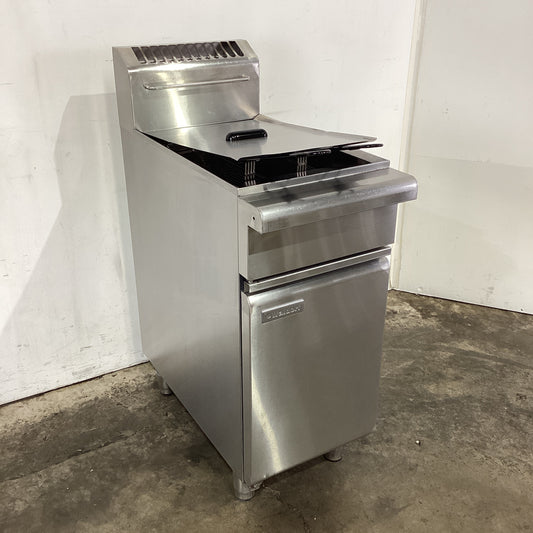 Waldorf FN8118G Fryer
