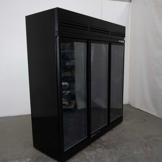 Cold Display Solutions CDS1530 Upright Fridge