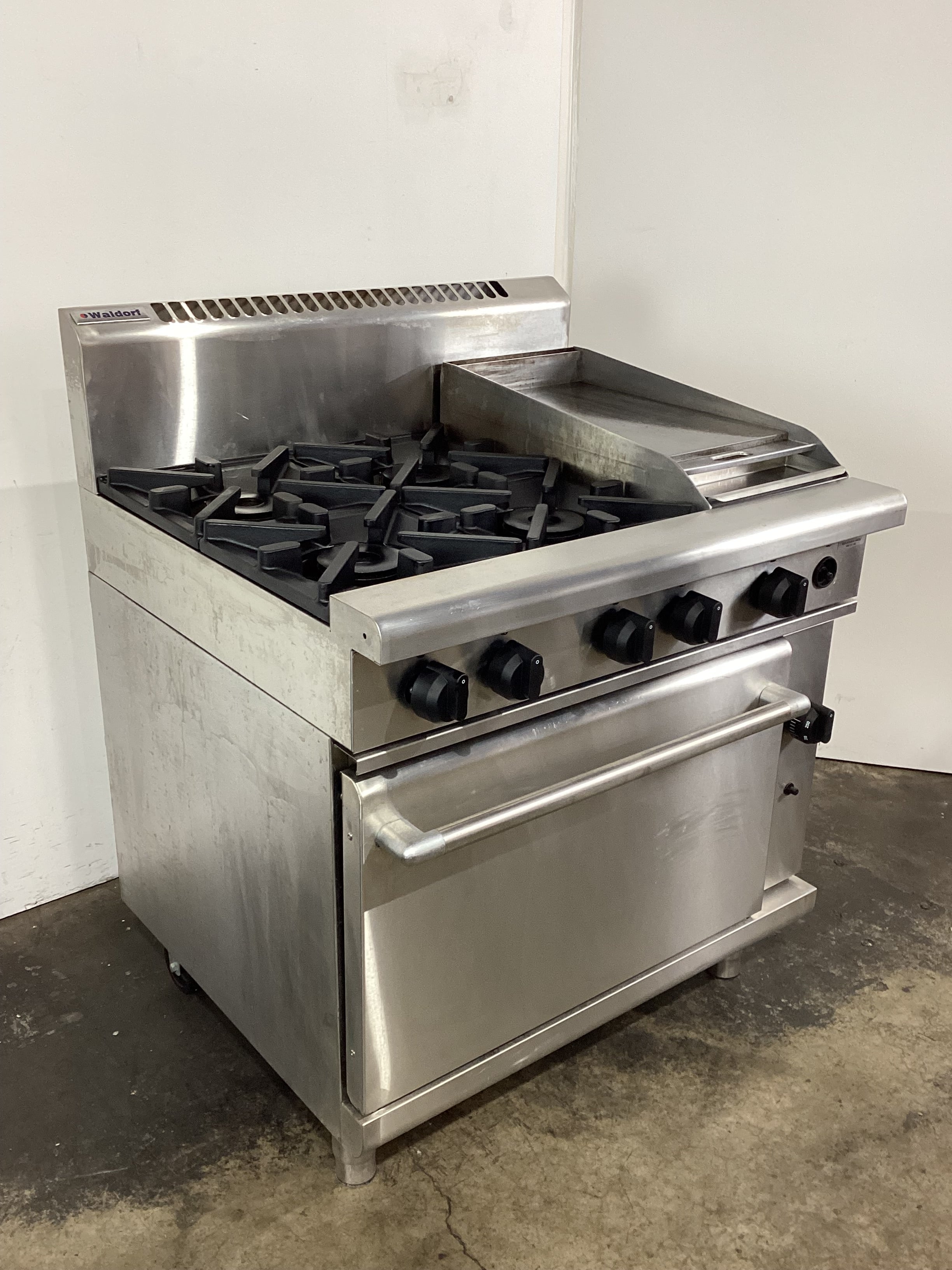 Waldorf RN8613GF Range Oven