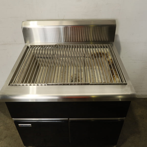 Waldorf SFB8900-CD Solid Fuel Grill
