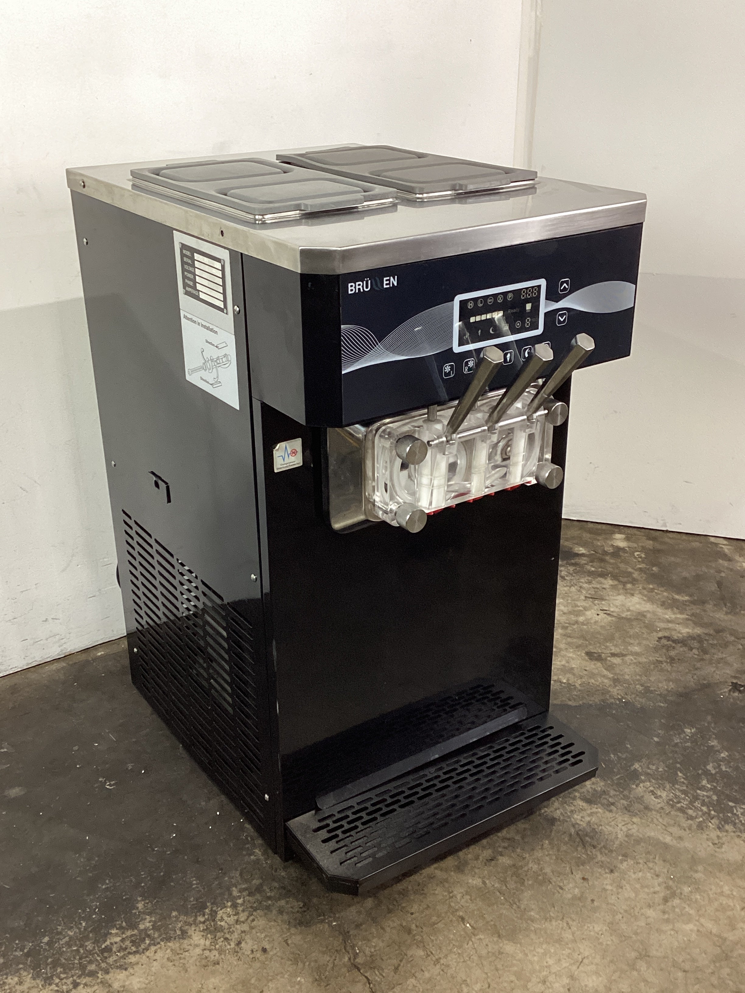 Brullen i26 Pro Ice Cream Machine
