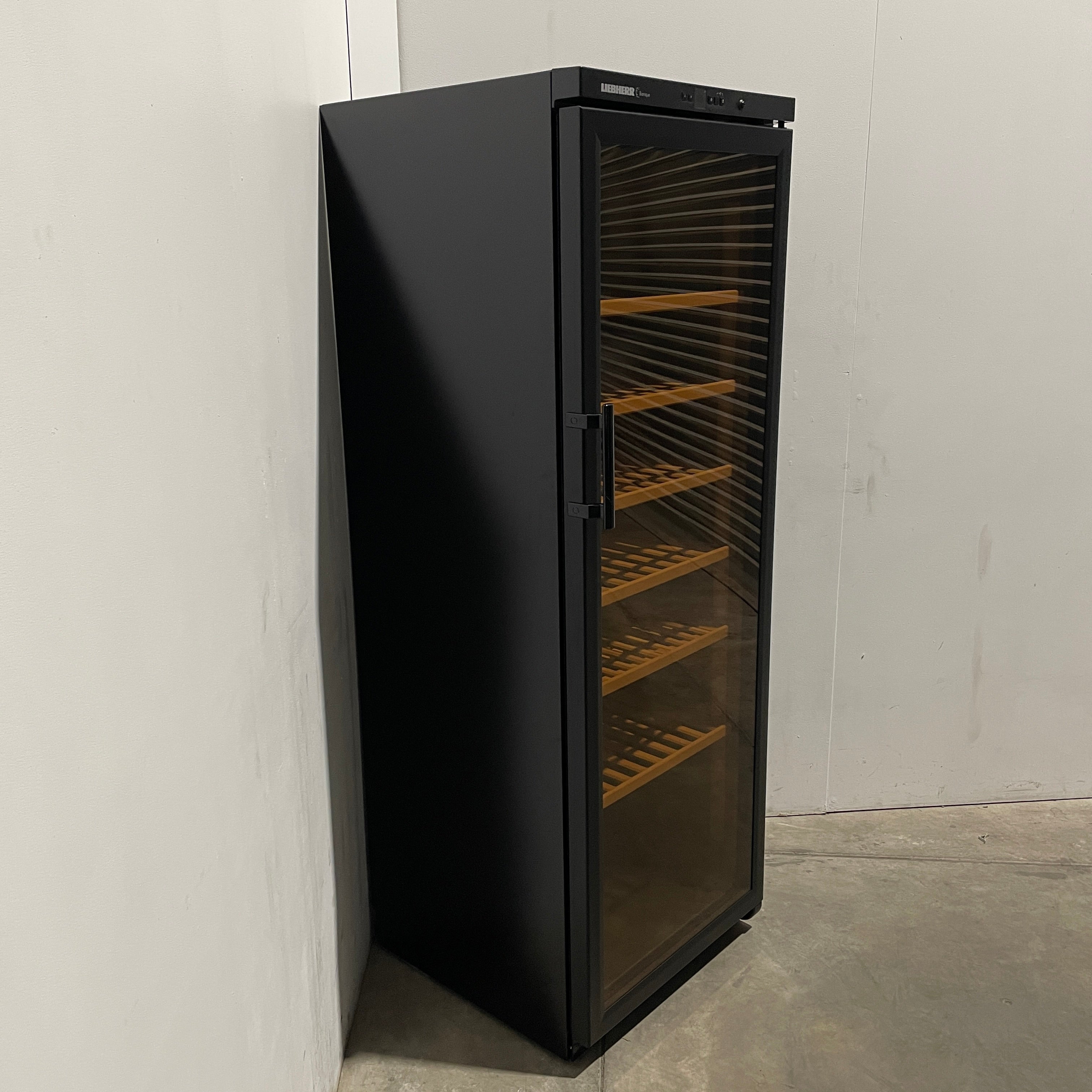 Liebherr WKB 4612 Wine Fridge