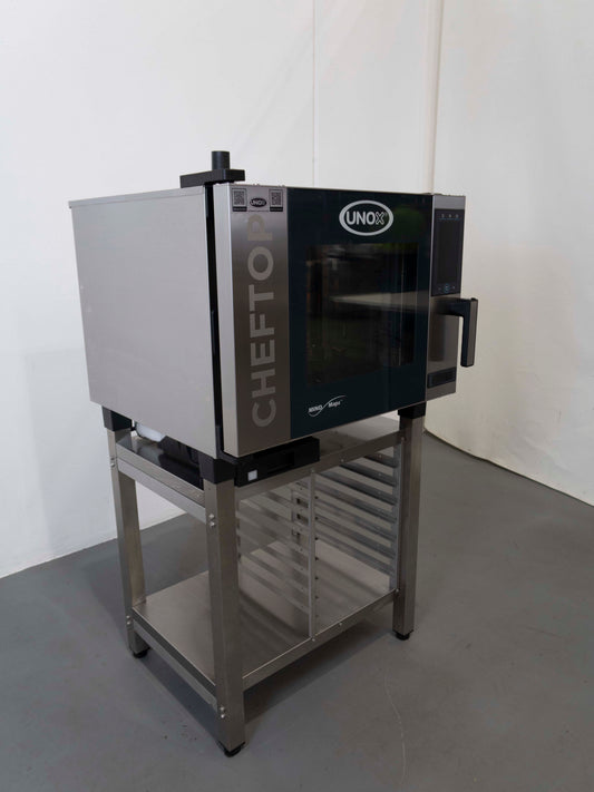 Unox XEVC-0511-GPRM Combi Oven + Stand