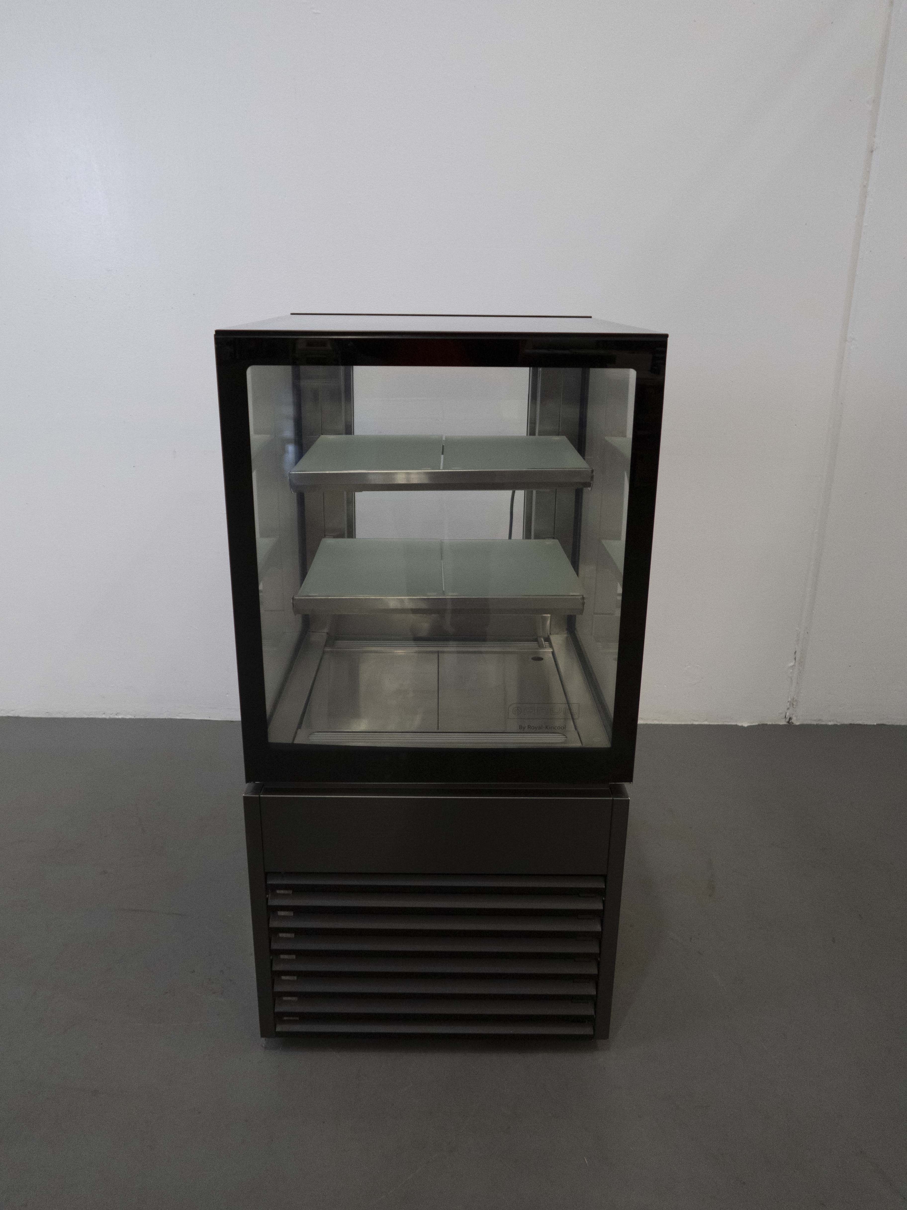 Anvil NDSV3720  3 Tier Cake Display