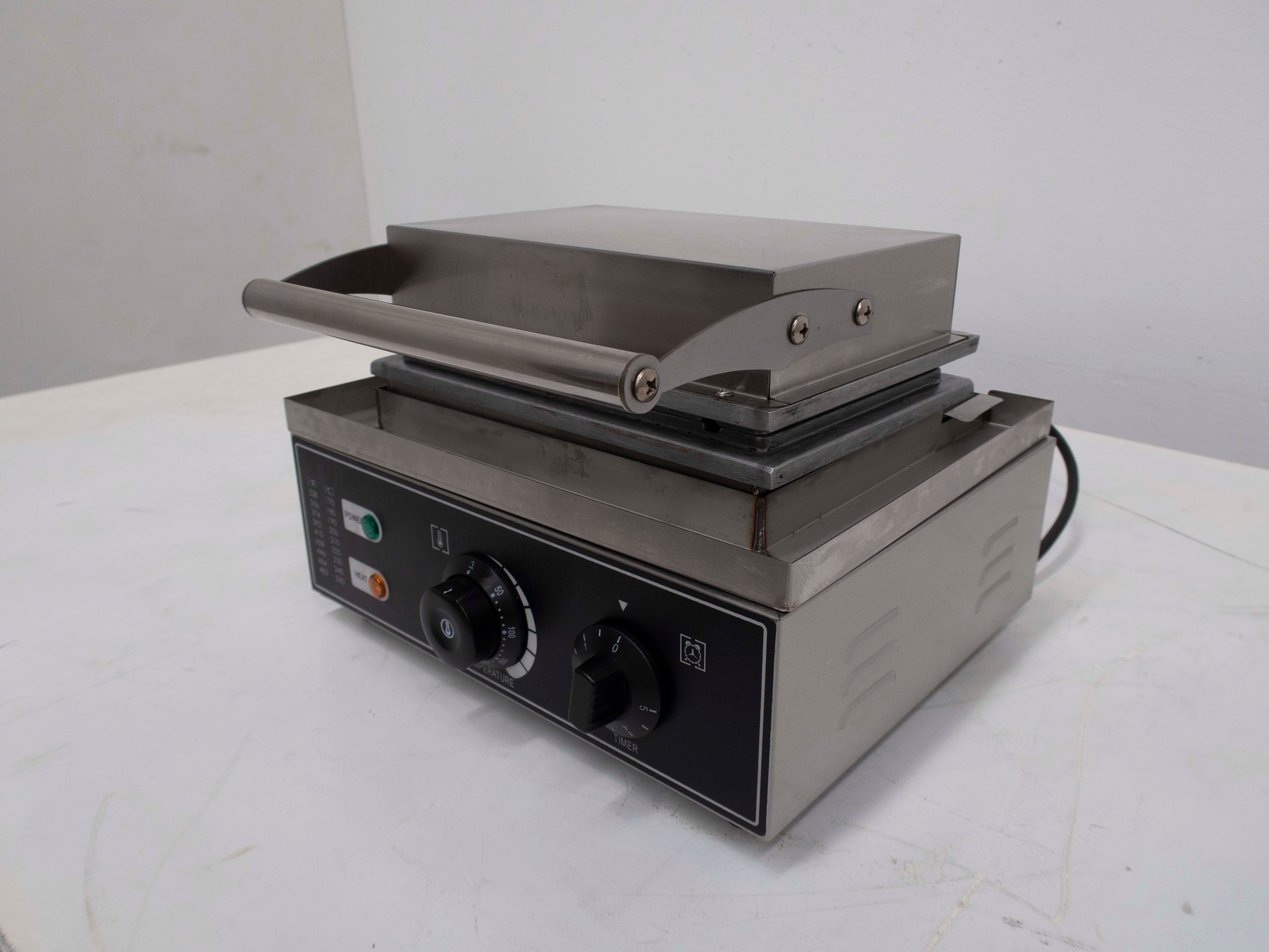 Blast BWS5 Waffle Machine