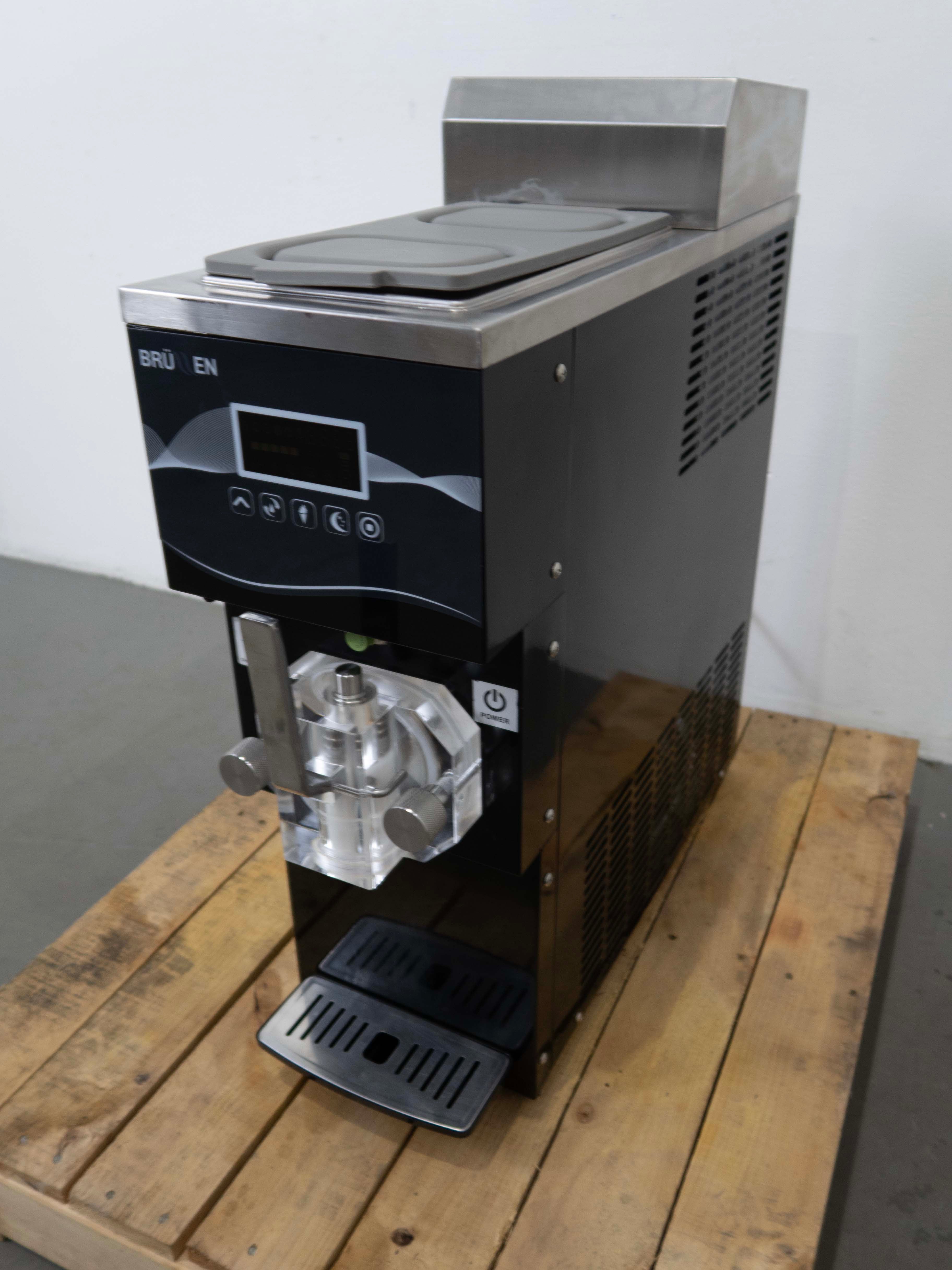 Brullen Baby Brullen Ice Cream Machine