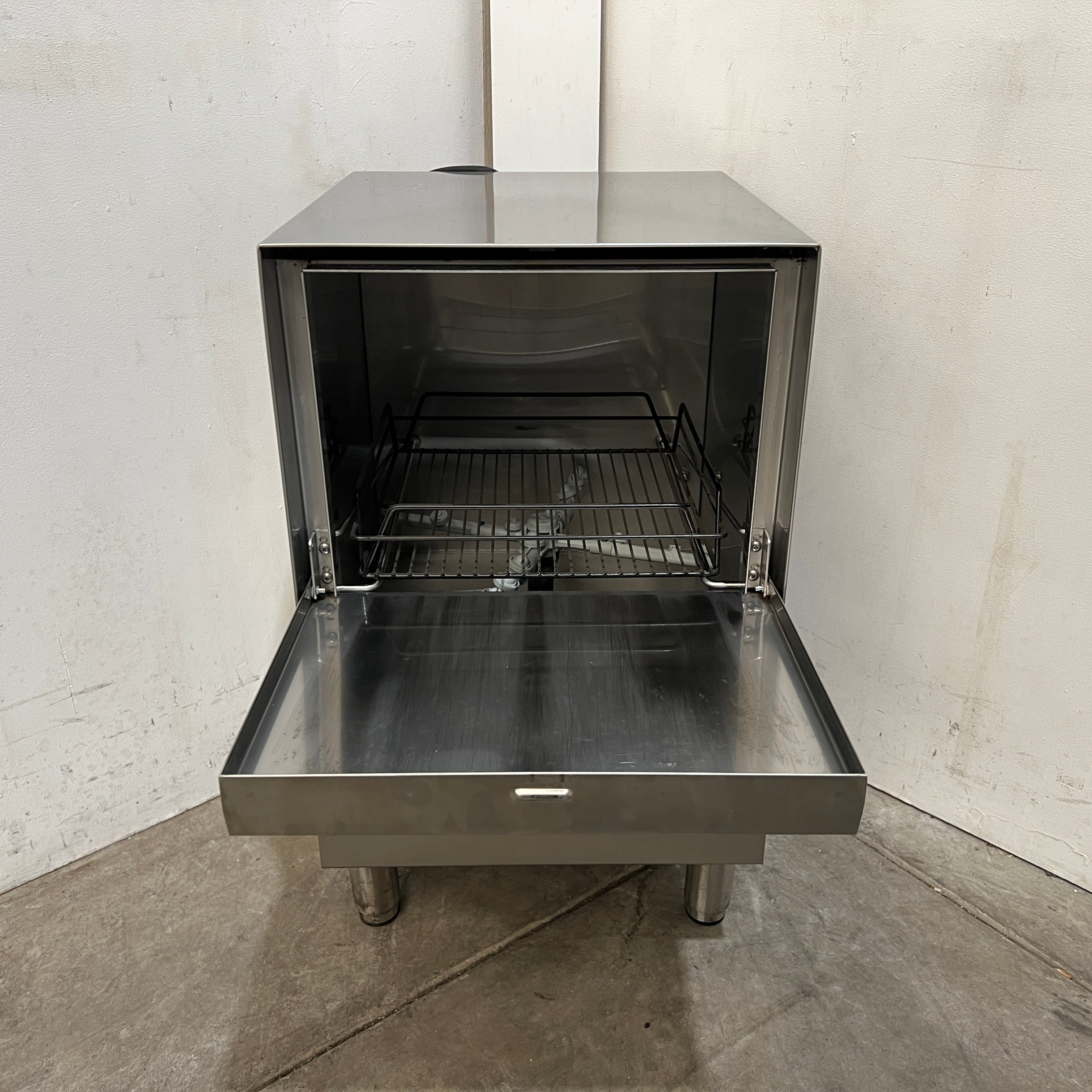 Washtech XG Undercounter Glasswasher