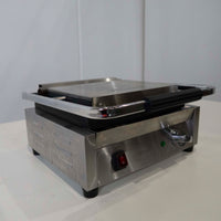 Apuro DY995-A-02 Ribbed Contact Grill
