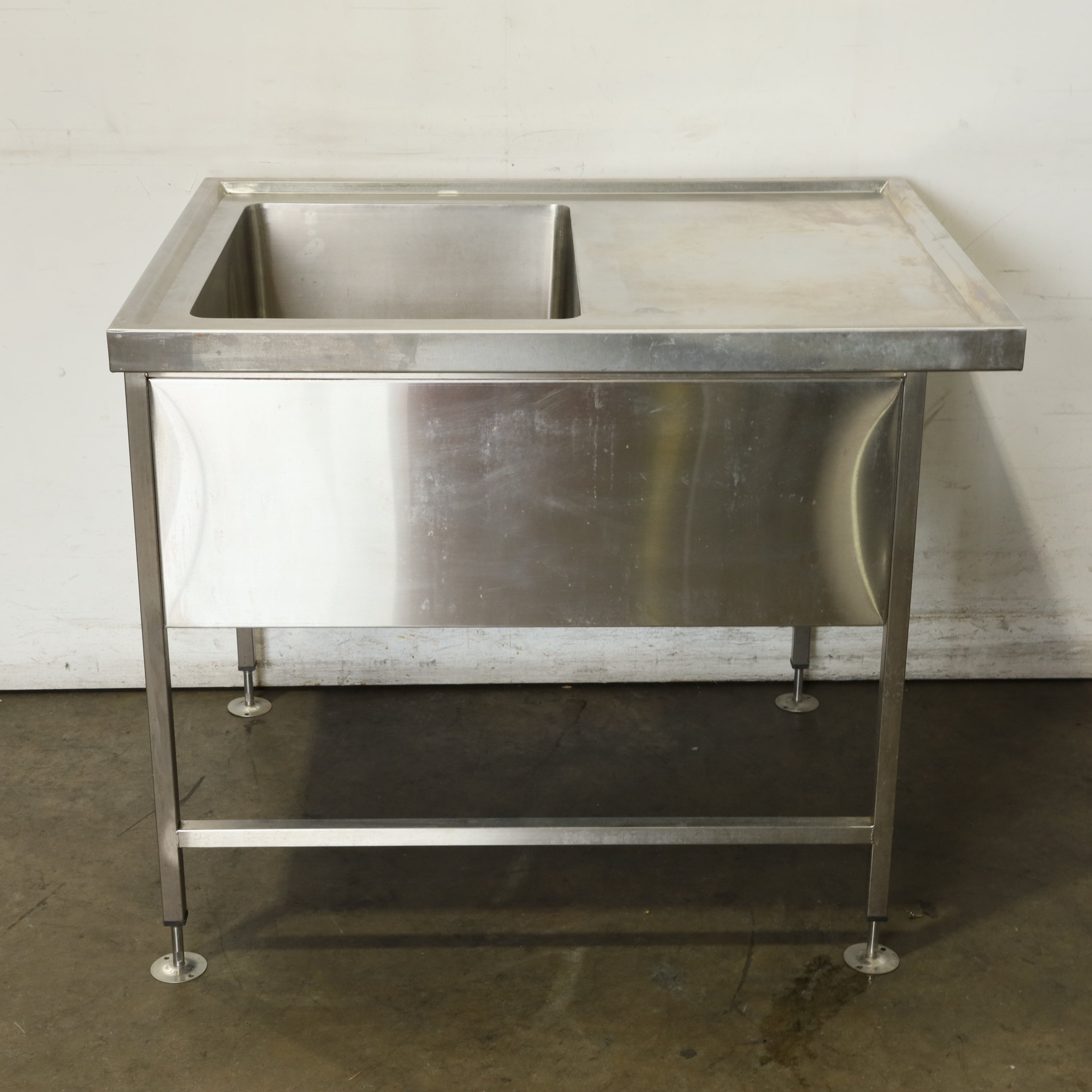 Stainless Steel Bench with Sink
