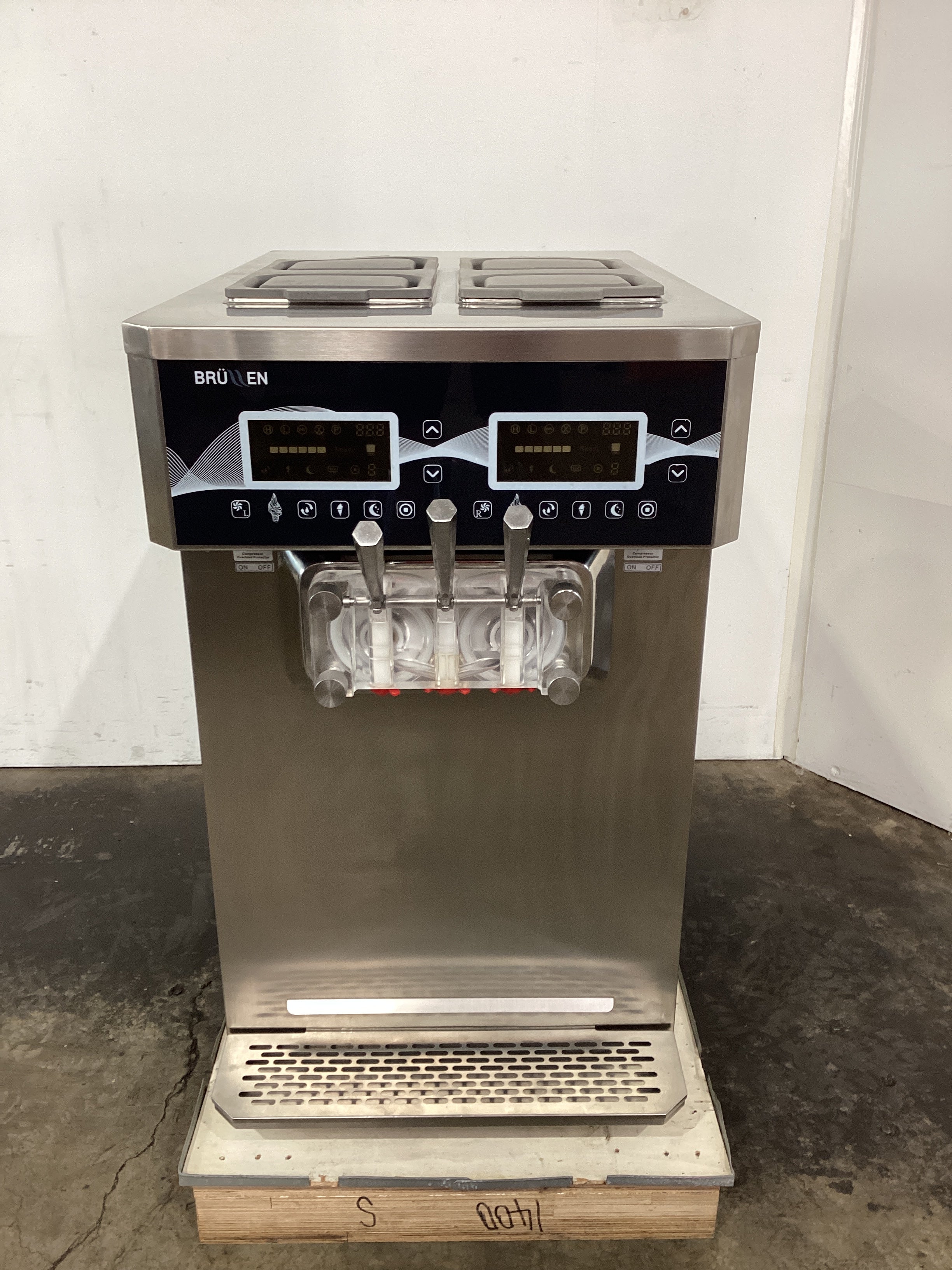 Brullen i26 Pro Ice Cream Machine